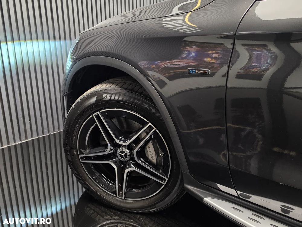 Mercedes-Benz GLC 300 de 4Matic 9G-TRONIC AMG Line Plus - 38