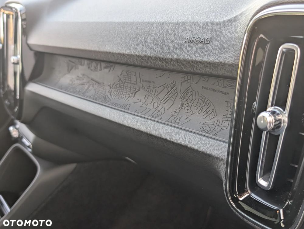 Volvo C40 Recharge Extended Range Plus - 29