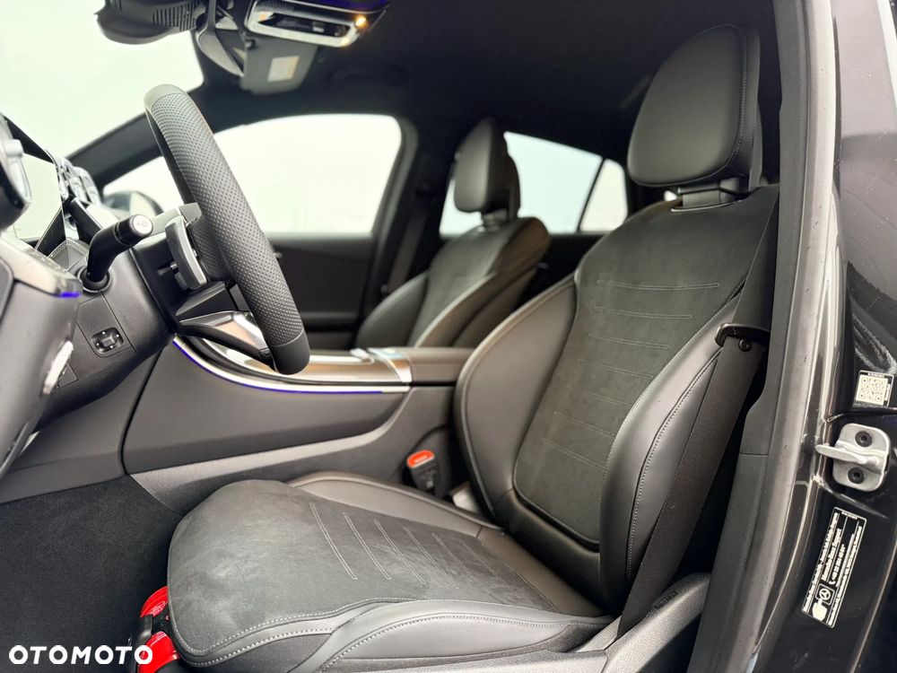 Mercedes-Benz GLC - 16