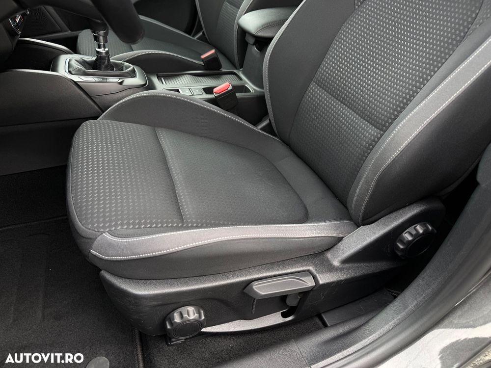 Ford Focus 1.0 EcoBoost Start-Stopp-System TITANIUM - 10