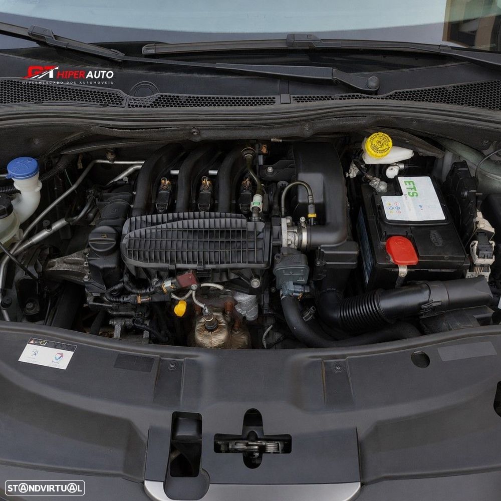 Peugeot 2008 1.2 PureTech Allure - 13