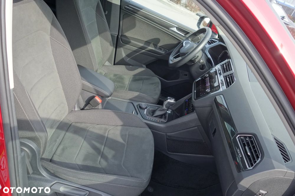 Volkswagen Tiguan 2.0 TSI 4Mot Elegance DSG - 11