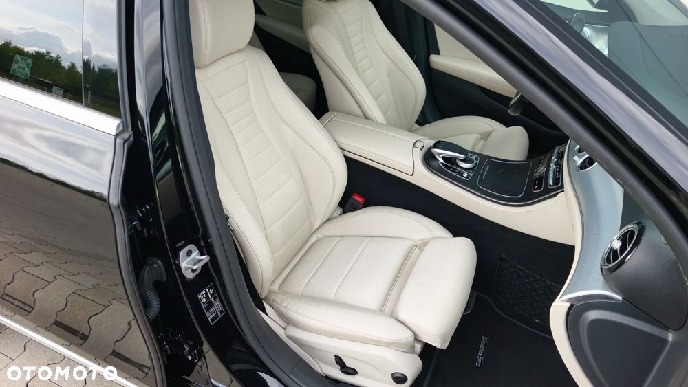 Mercedes-Benz Klasa E 300 d 9G-TRONIC Avantgarde - 8