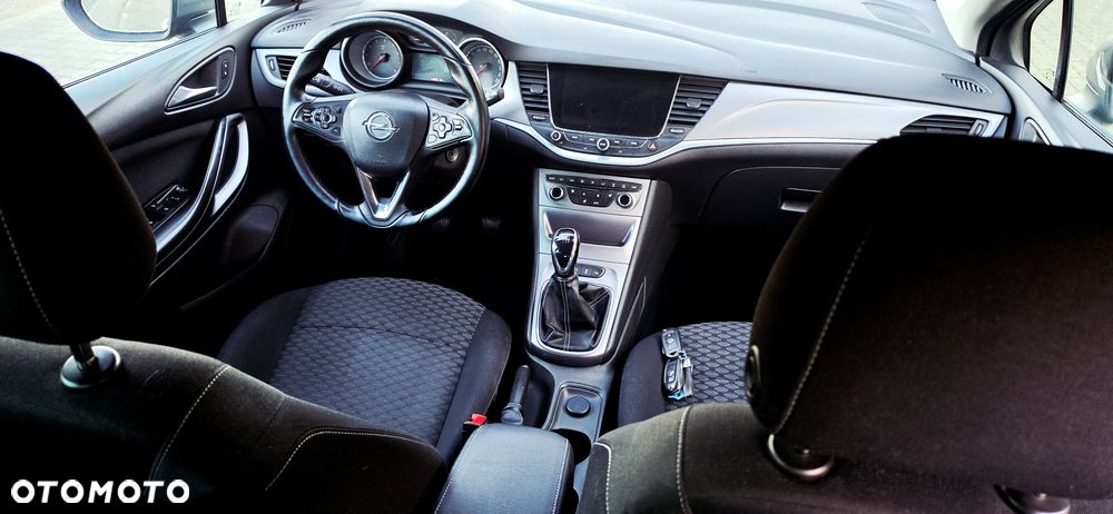 Opel Astra - 6