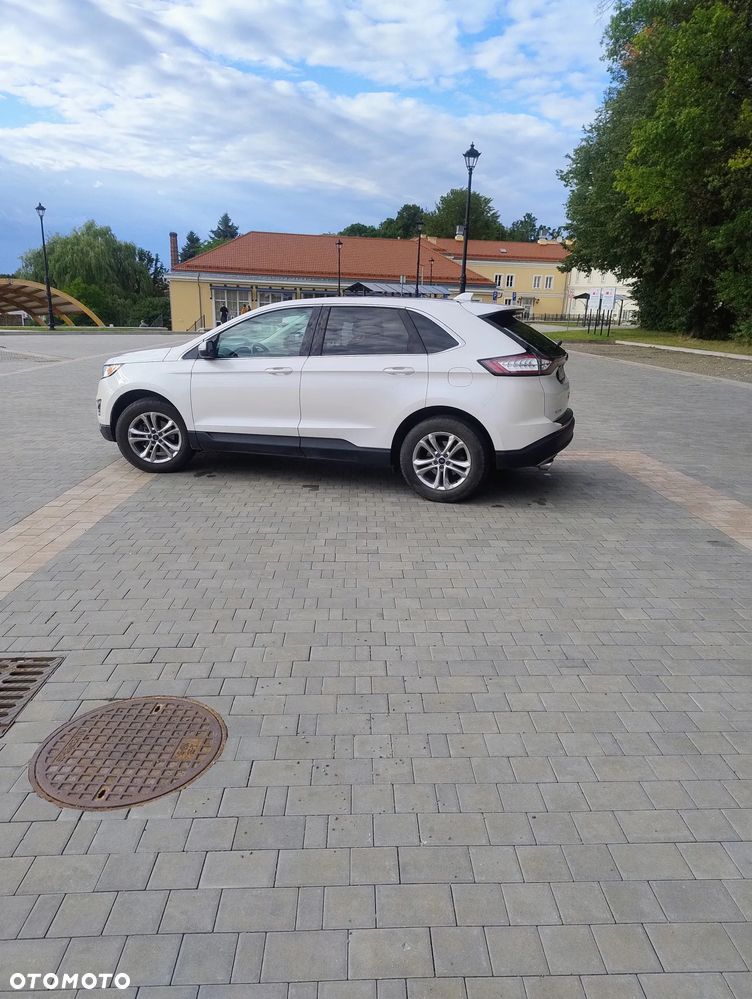 Ford Edge - 16