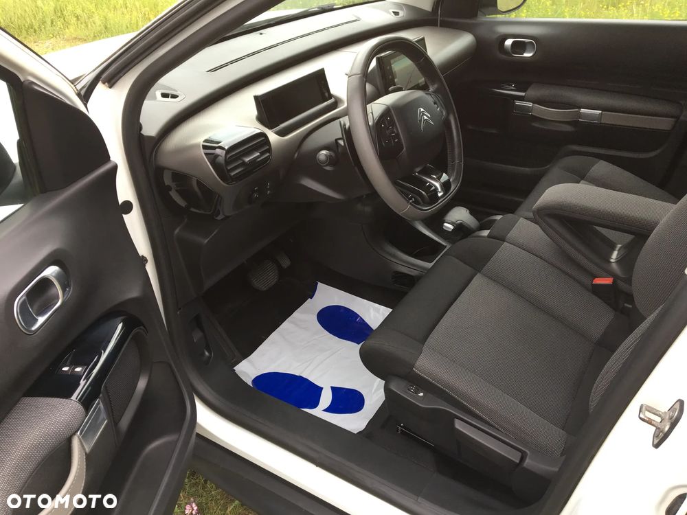 Citroën C4 Cactus 1.2 PureTech Live S&S ETG - 24