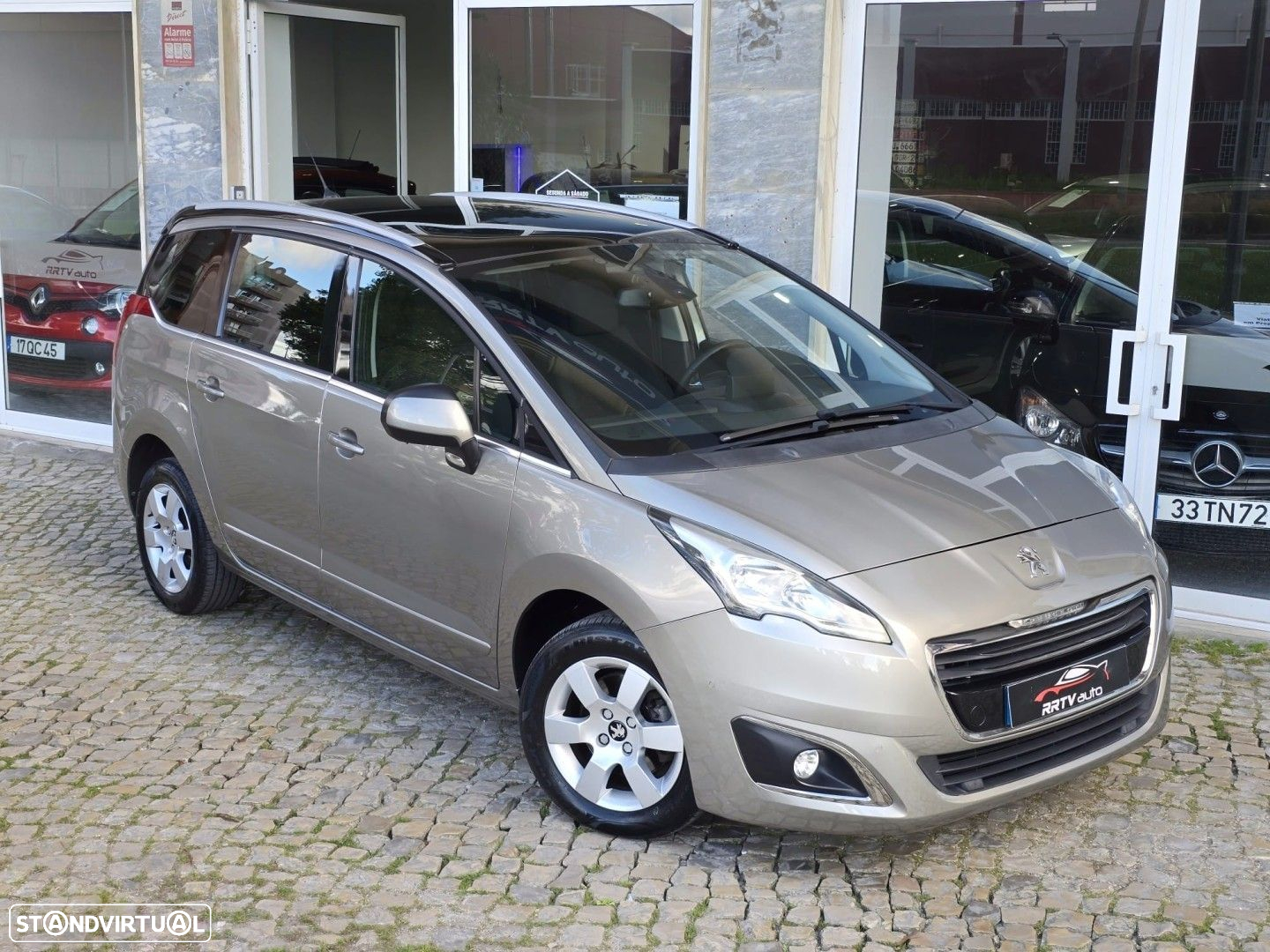 Peugeot 5008 1.6 BlueHDi Allure J17 - 3