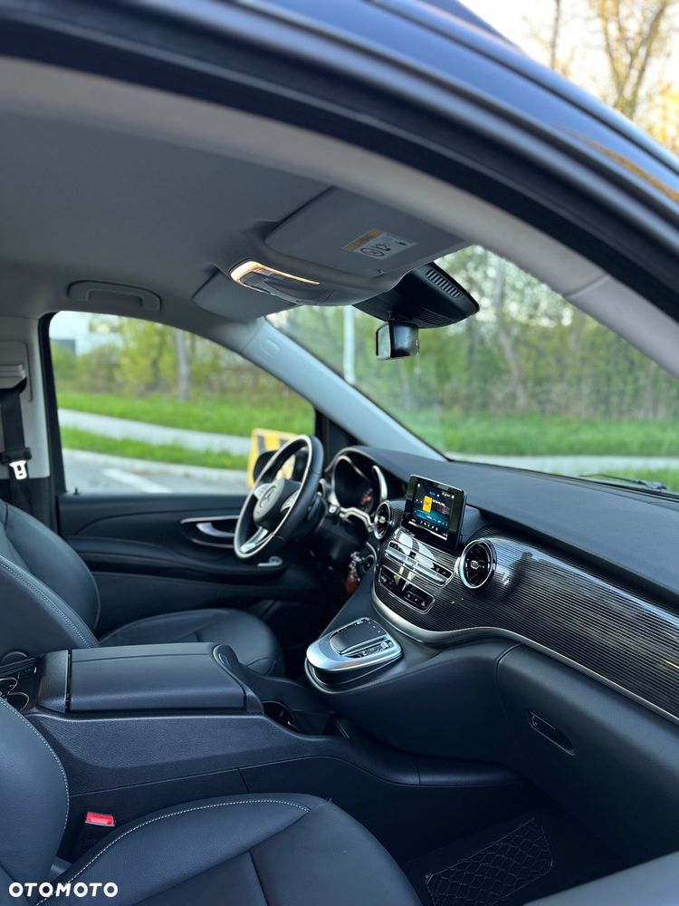 Mercedes-Benz Klasa V 220 d lang 9G-TRONIC Avantgarde - 10