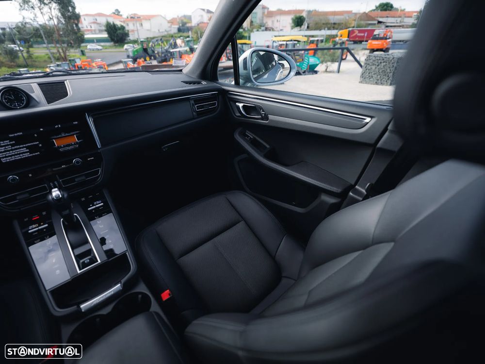 Porsche Macan - 20