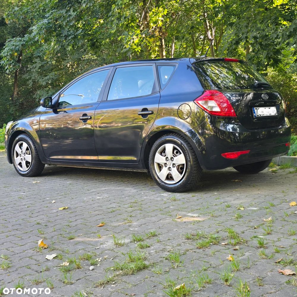 Kia Ceed Cee'd 1.6 Comfort - 3