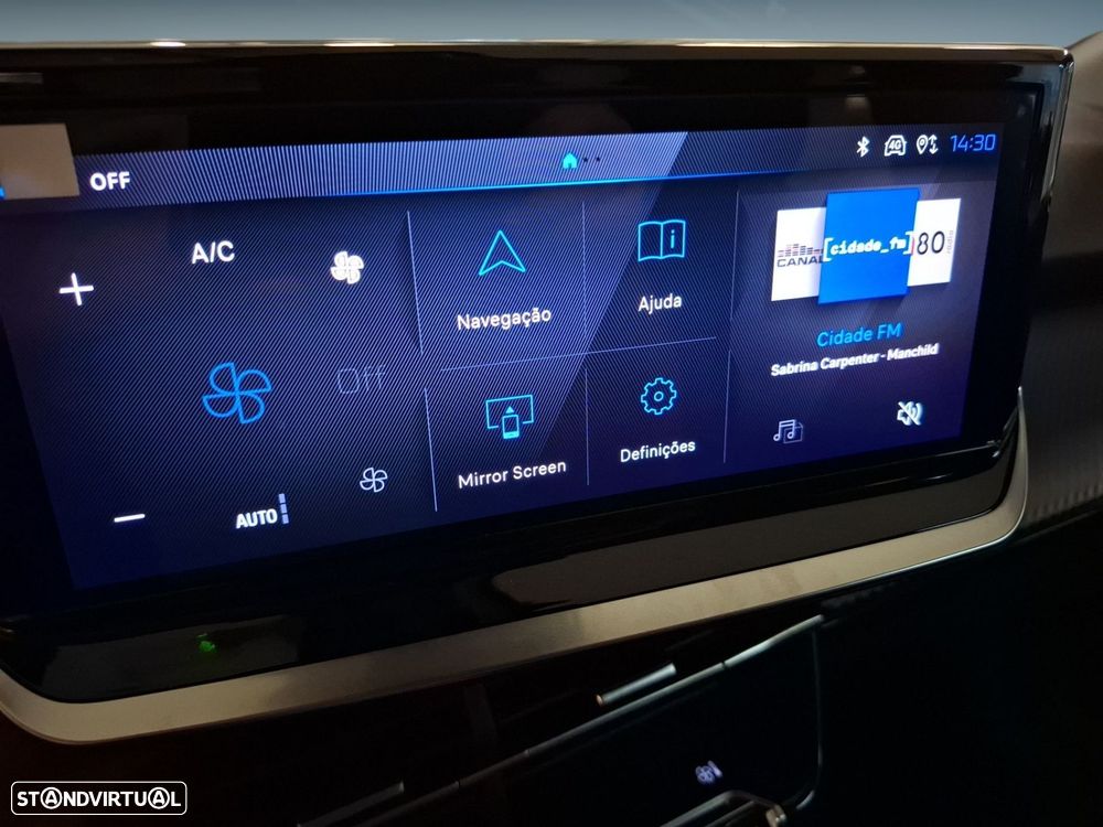 Peugeot e-208 51 kWh Allure — fotografia 23