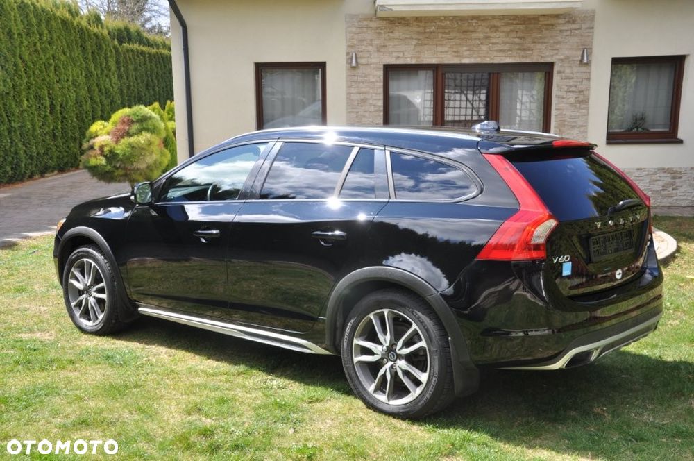Volvo V60 Cross Country T5 AWD Summum - 5