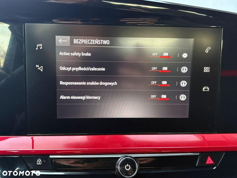 Opel Mokka 1.2 T GS Line S&S - 23