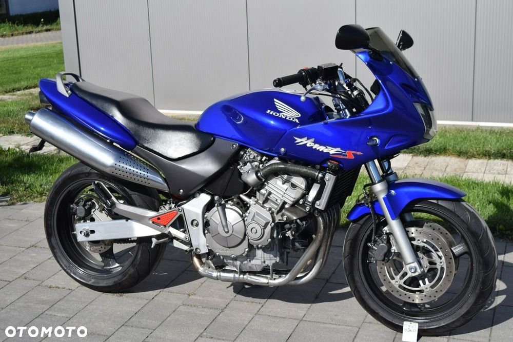 Honda CB - 1