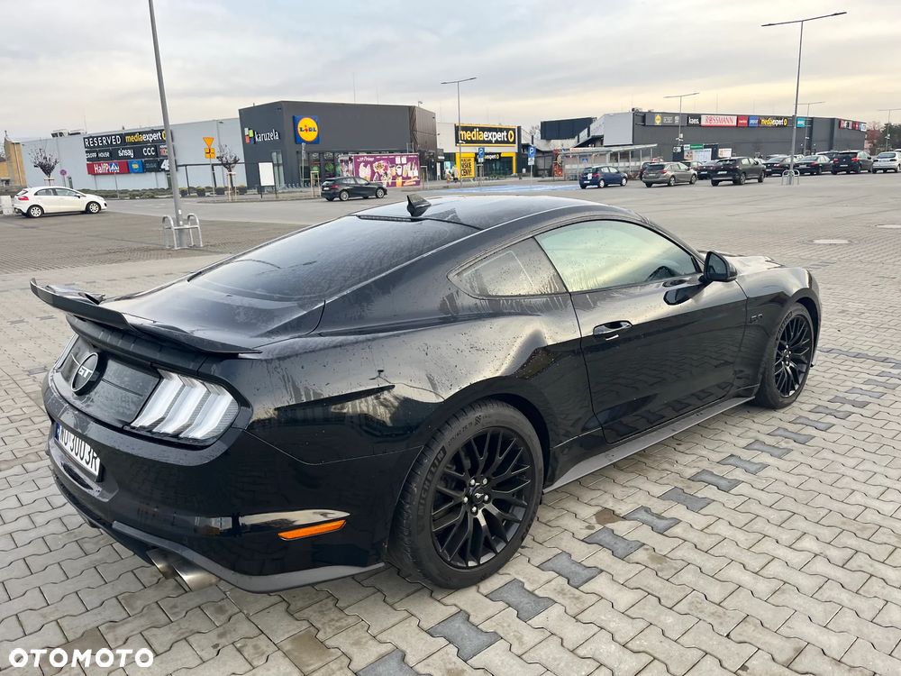 Ford Mustang 5.0 V8 GT - 9