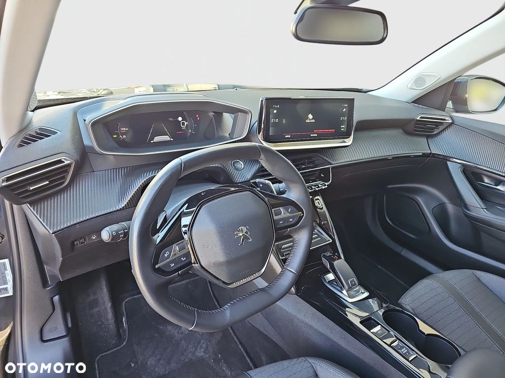 Peugeot 2008 1.2 PureTech Allure Pack S&S EAT8 - 11