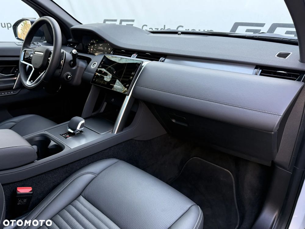 Land Rover Discovery Sport 2.0 D200 mHEV Dynamic HSE - 10