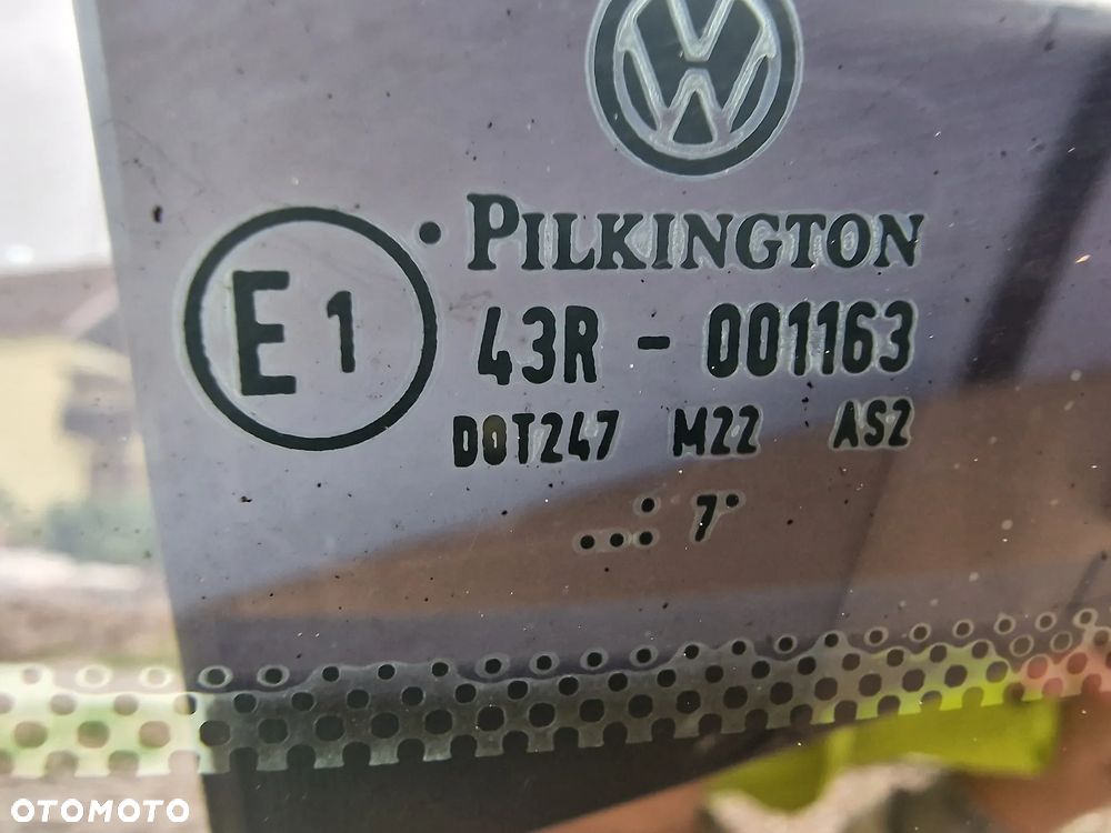 VW POLO FOX KLAPA TYLNA TYLNIA TYŁ SREBRNA , NR AUKCJI KL29 - 6