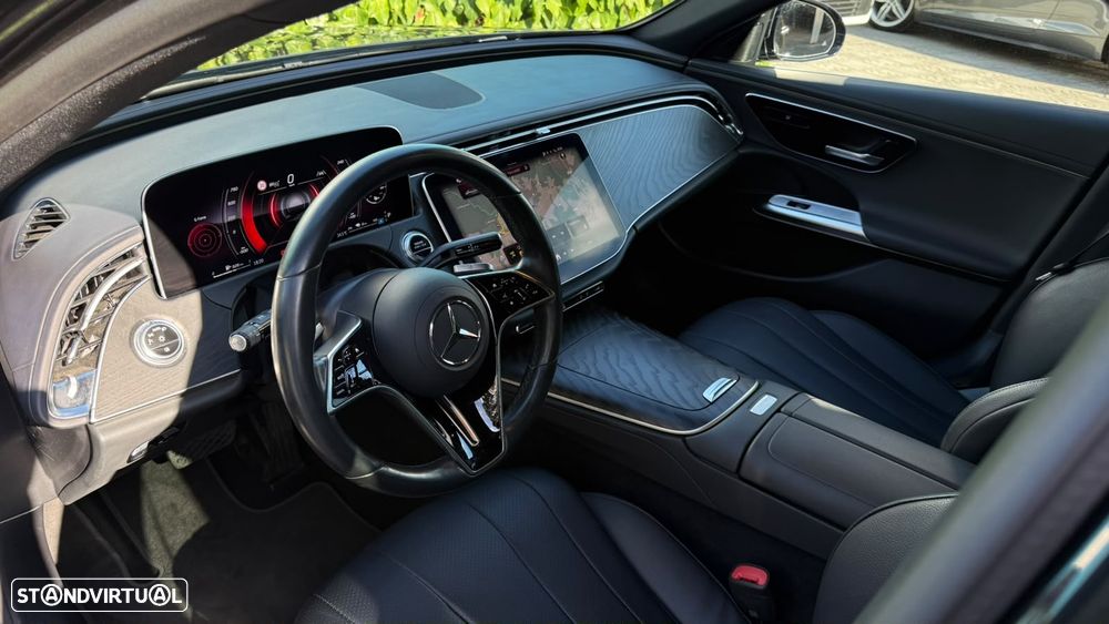 Mercedes-Benz E 300 de Avantgarde 4Matic - 13