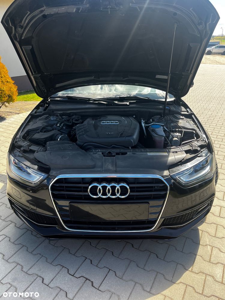 Audi A4 Limousine - 20