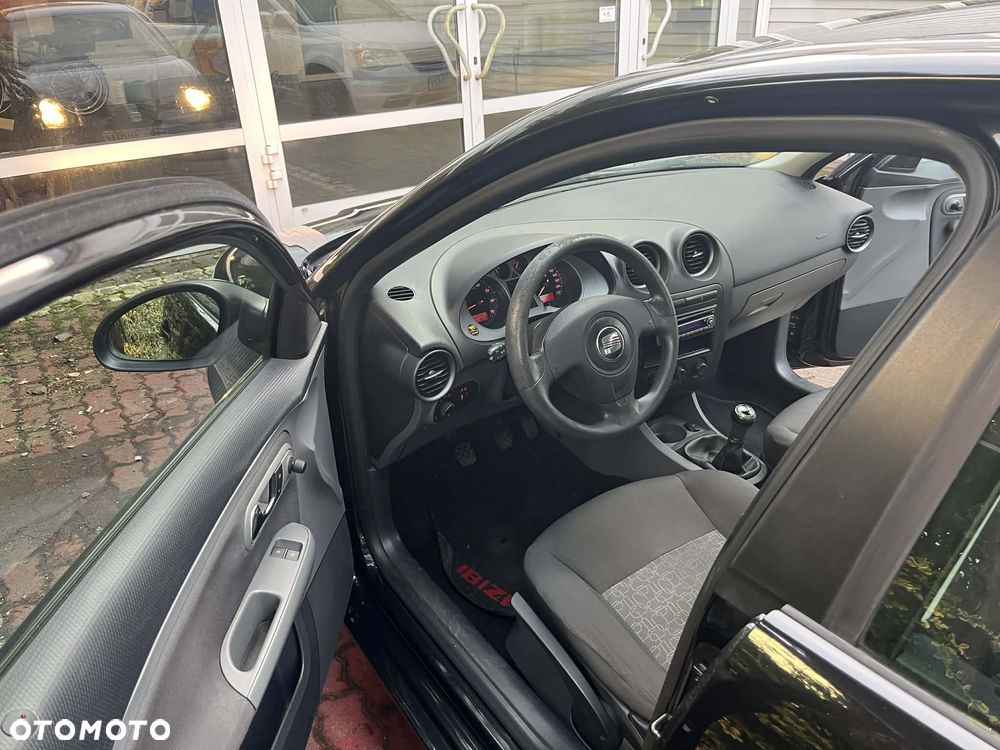 Seat Ibiza 1.4 16V Style - 8