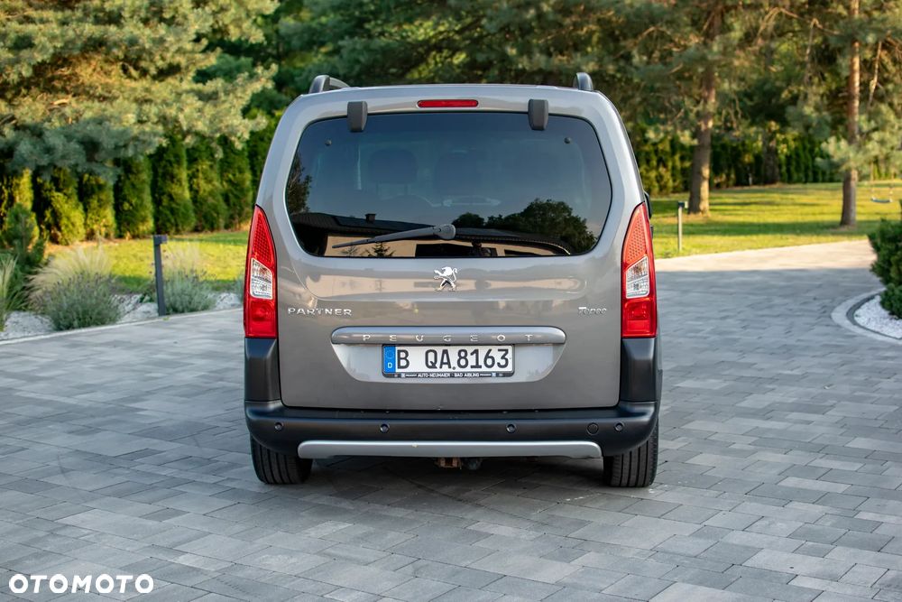 Peugeot Partner 110 Escapade - 5