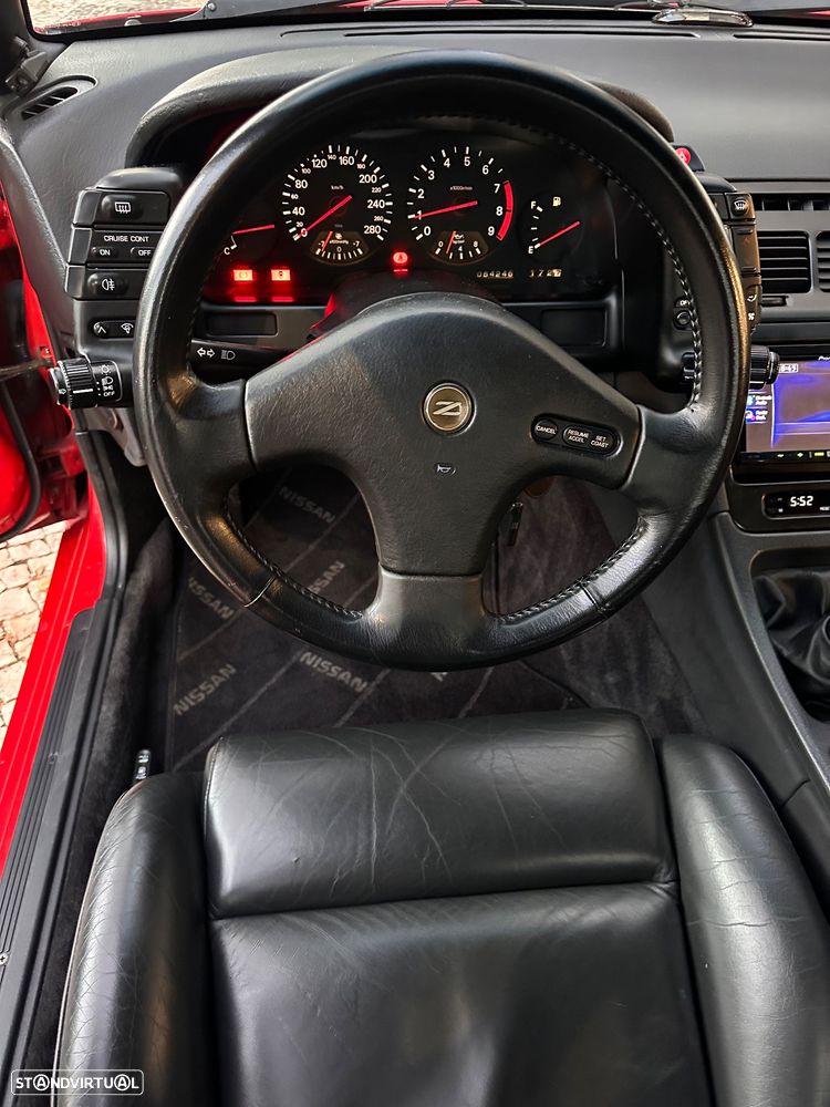 Nissan 300 ZX Biturbo - 15