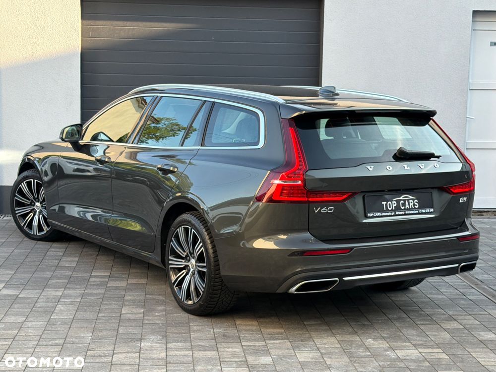 Volvo V60 B3 B DKG Inscription - 33