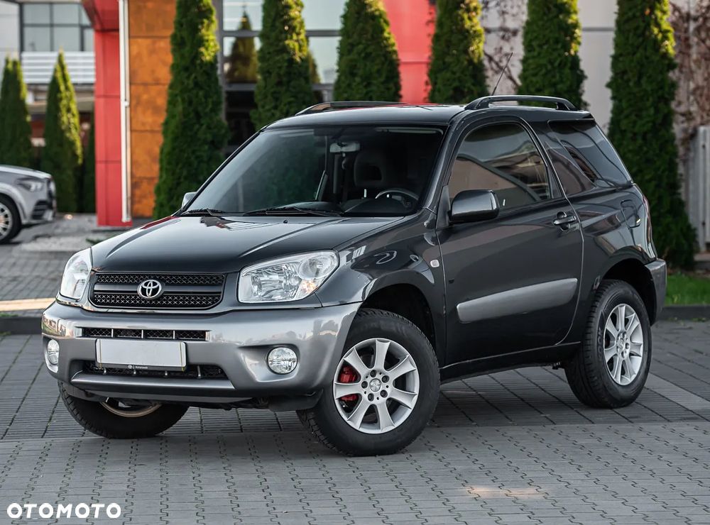 Toyota RAV4 - 6