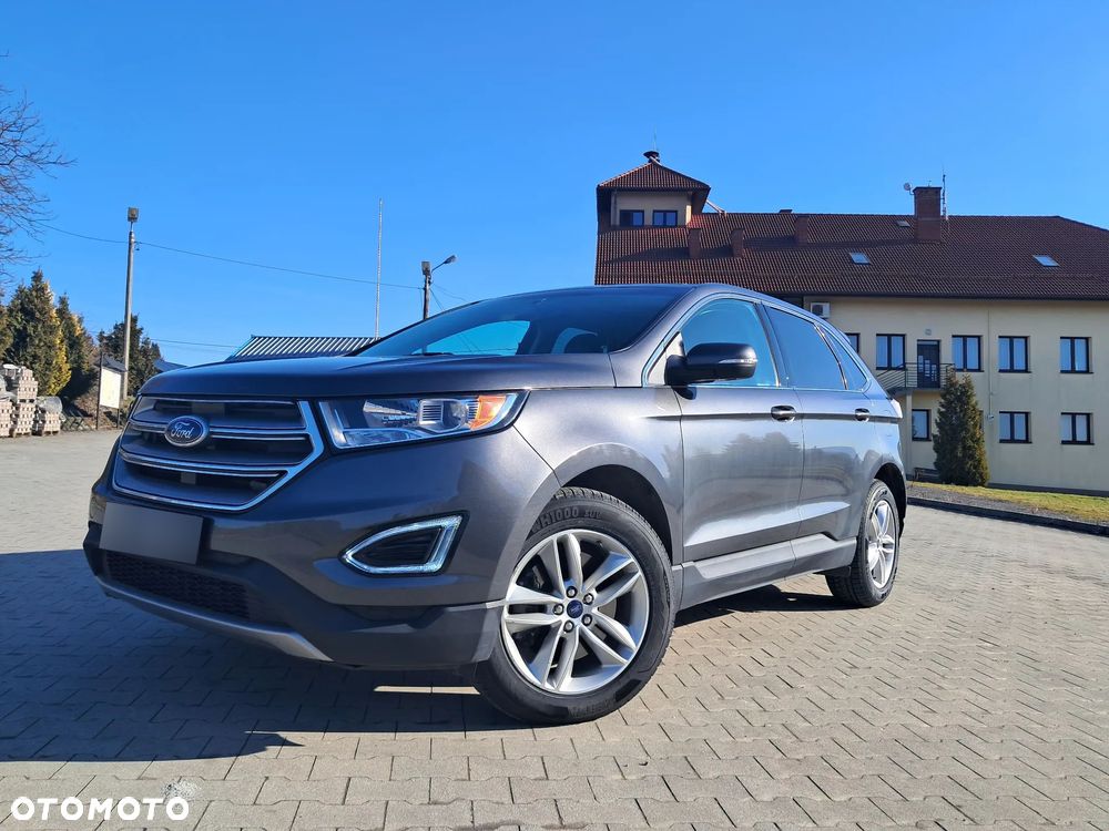 Ford Edge - 2