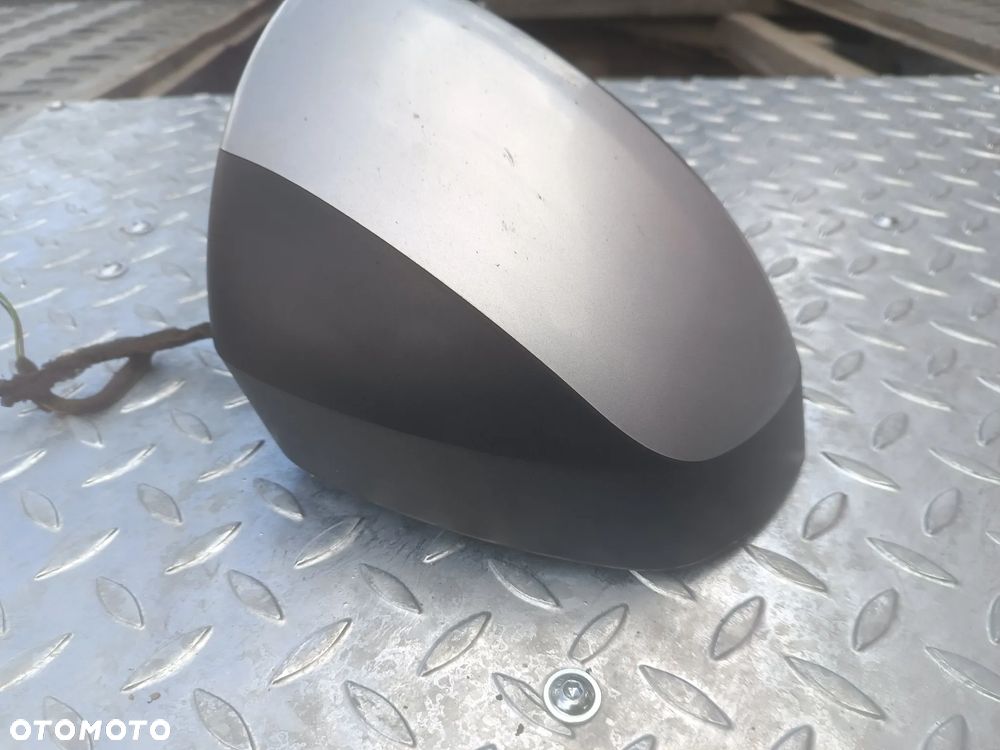 Citroen C4 grand picasso 1 I (06-12) lusterko EZRC lewe 8 pin , prawe 9 pin - 12
