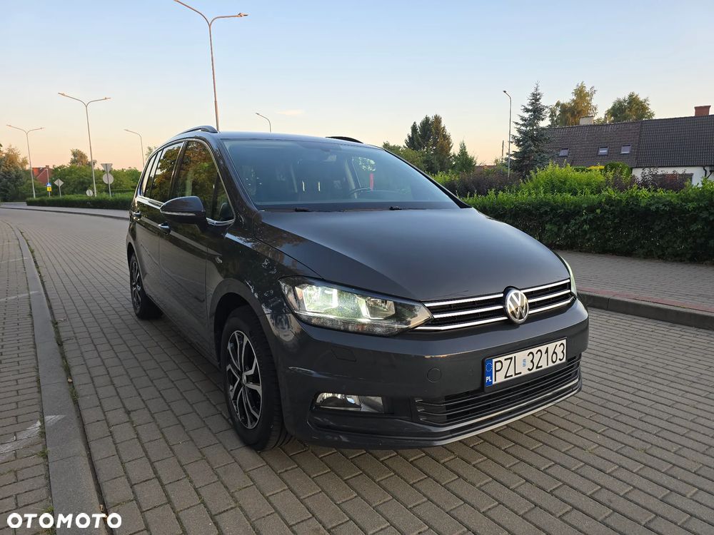 Volkswagen Touran - 6