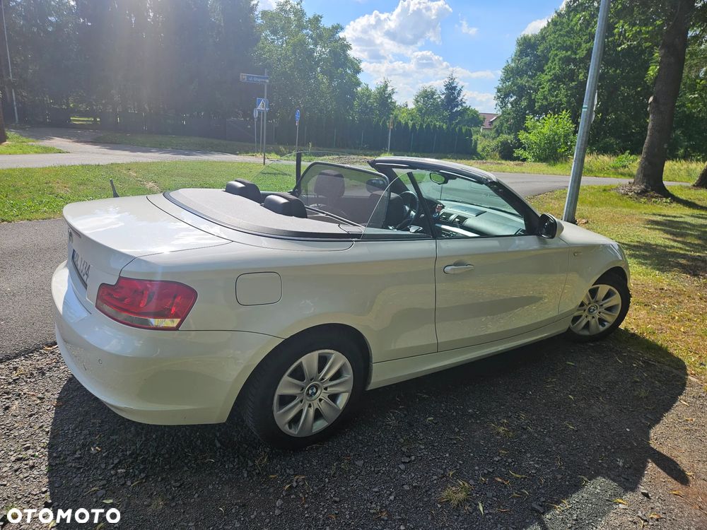 BMW Seria 1 118i - 15
