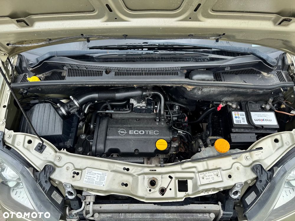 Opel Meriva 1.4 Essentia - 24