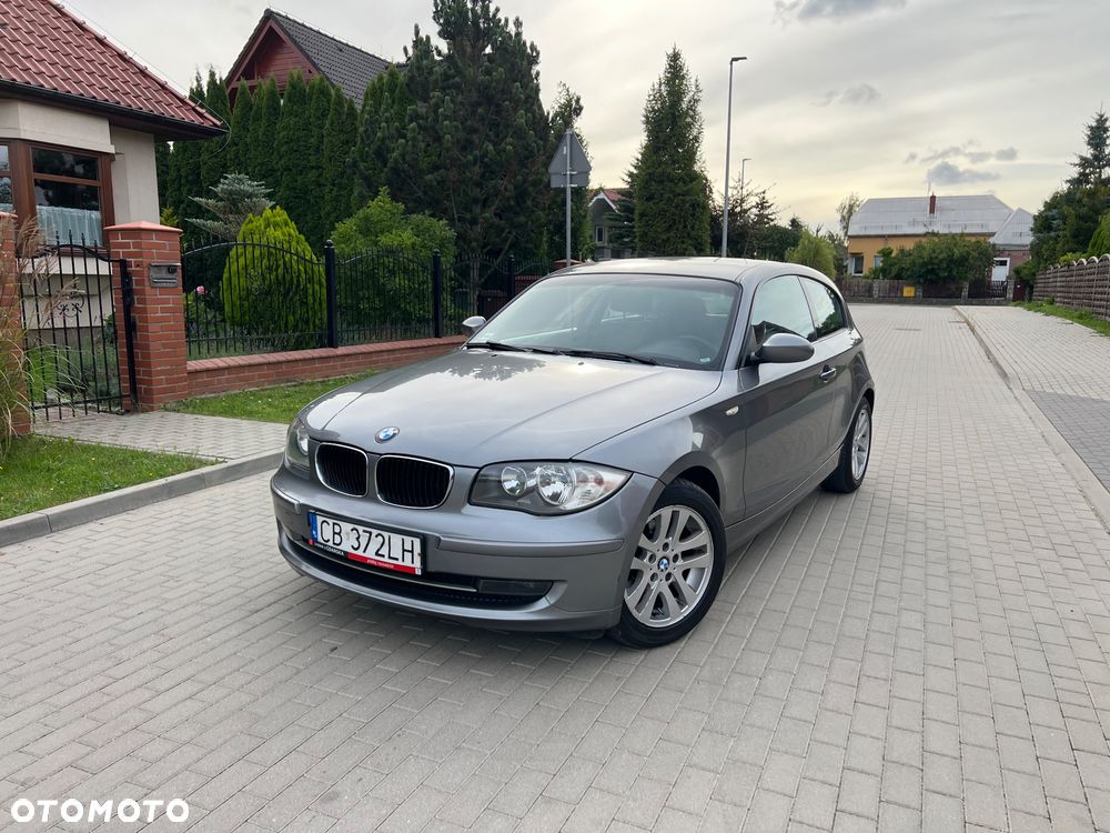 BMW Seria 1 116i - 1