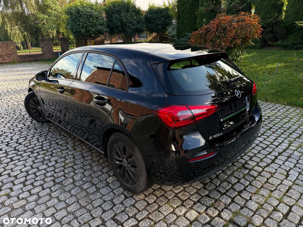 Mercedes-Benz A-Class 2021 photo 3