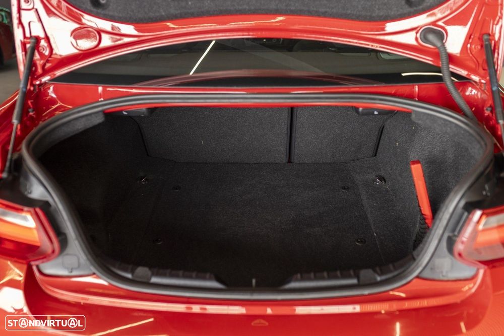 BMW 228 i Aut. M Sport - 42