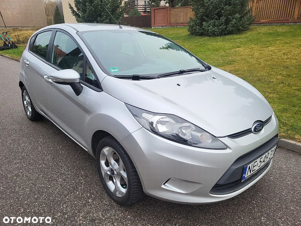 Ford Fiesta 1.25 Silver X (Ambiente) - 32