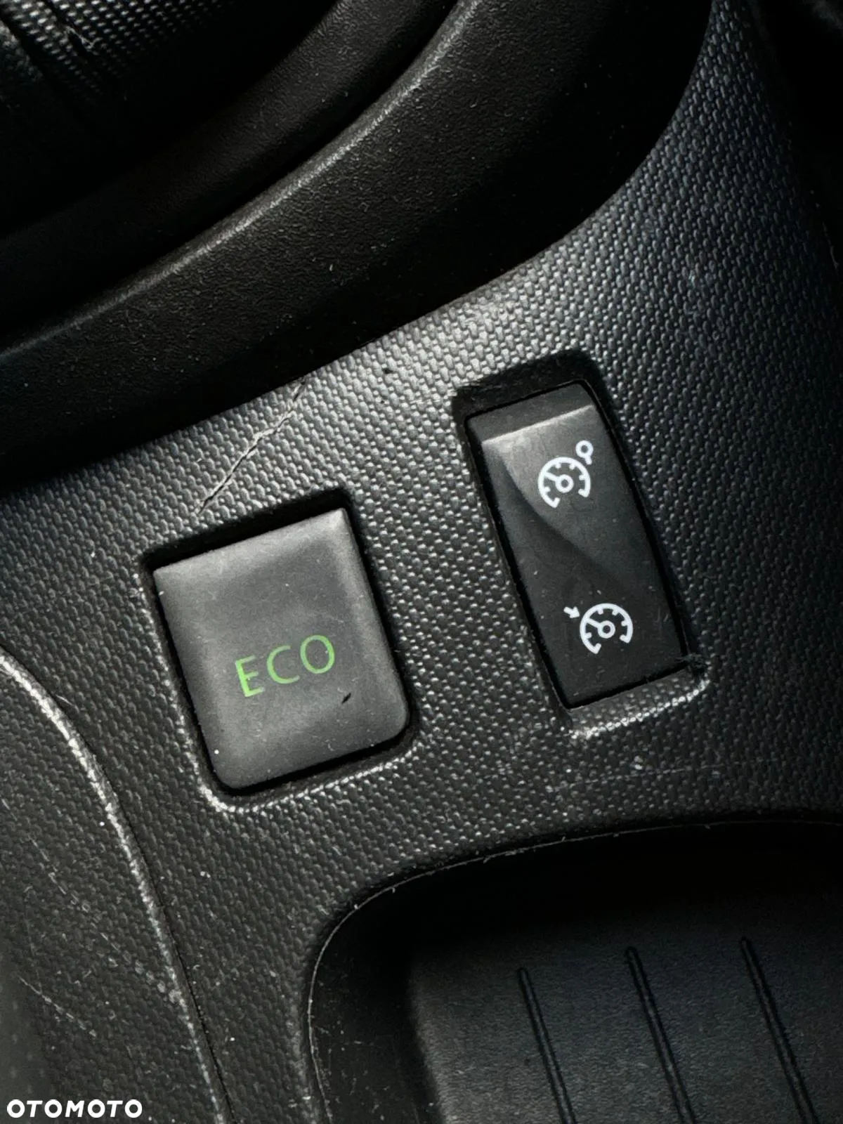 Renault Captur ENERGY TCe 90 Start&Stop Luxe - 20