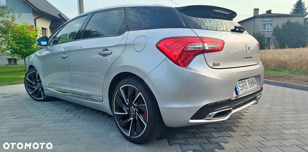 Citroën DS5 2.0 HDi SportChic - 3