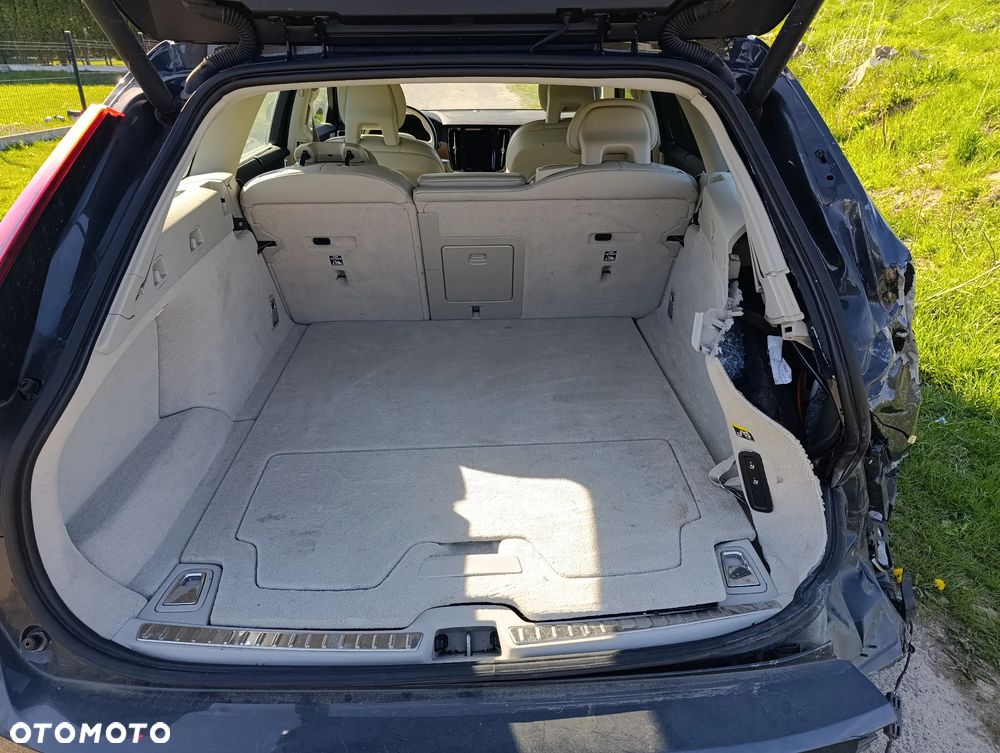 Volvo V90 - 16