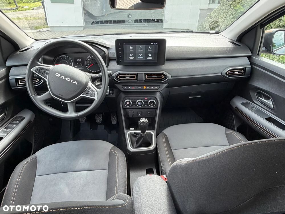 Dacia Sandero - 5