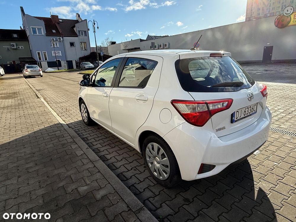 Toyota Yaris 1.0 Active - 12
