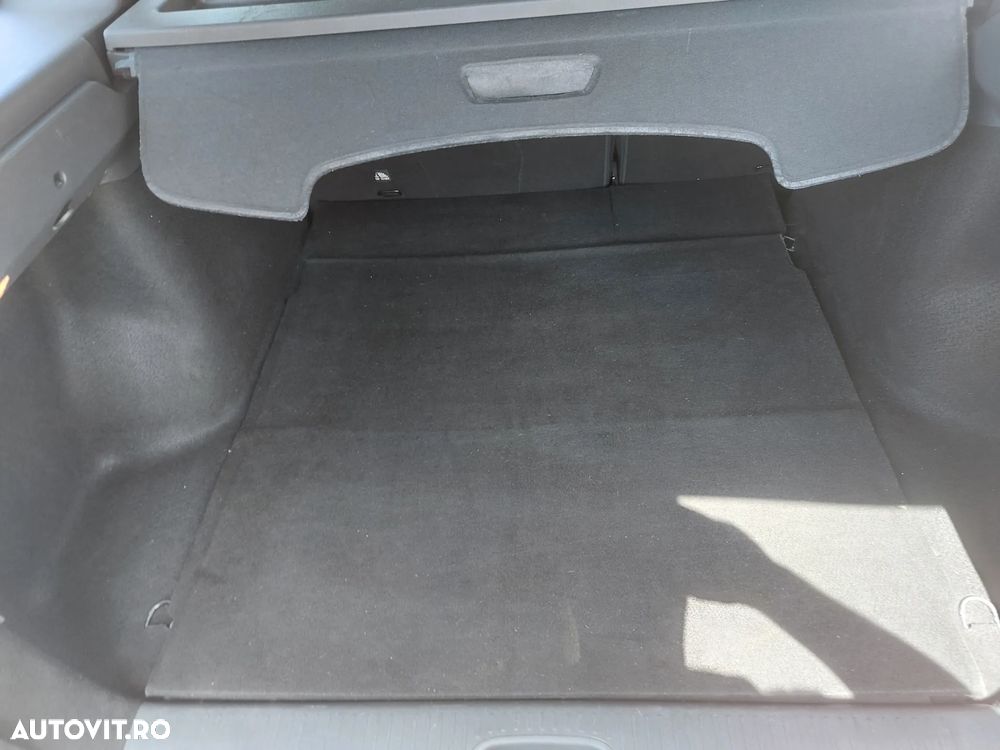 Dacia Logan 0.9 TCe Prestige - 17
