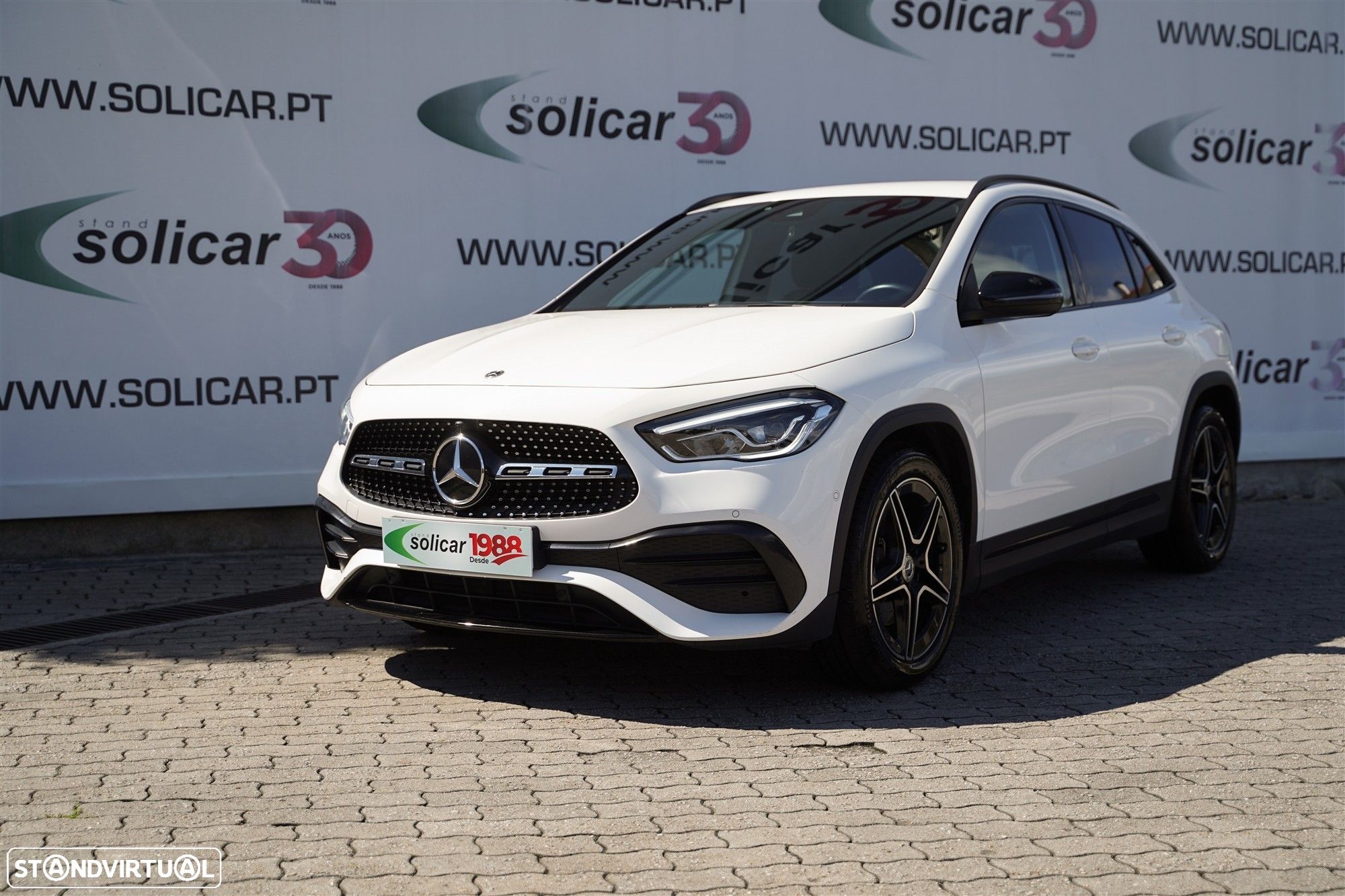 Mercedes-Benz GLA 180 d AMG Line - 1