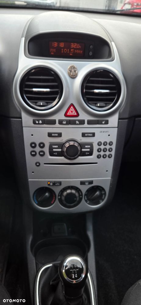Opel Corsa 1.4 (ecoFLEX) Start/Stop Innovation - 29