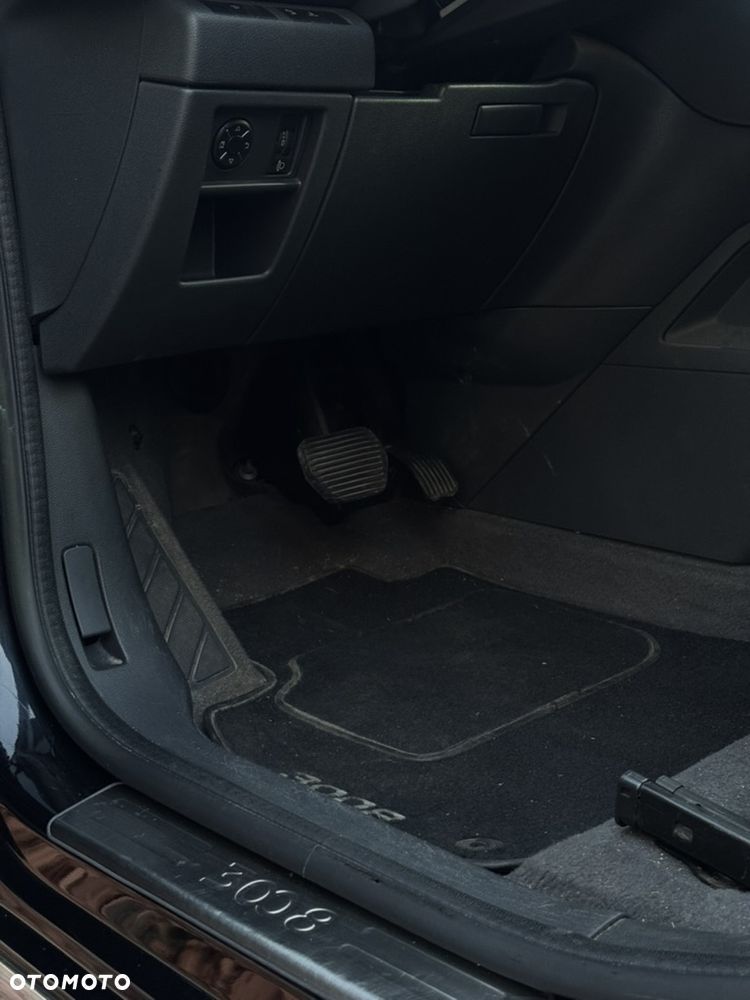 Peugeot 3008 - 12