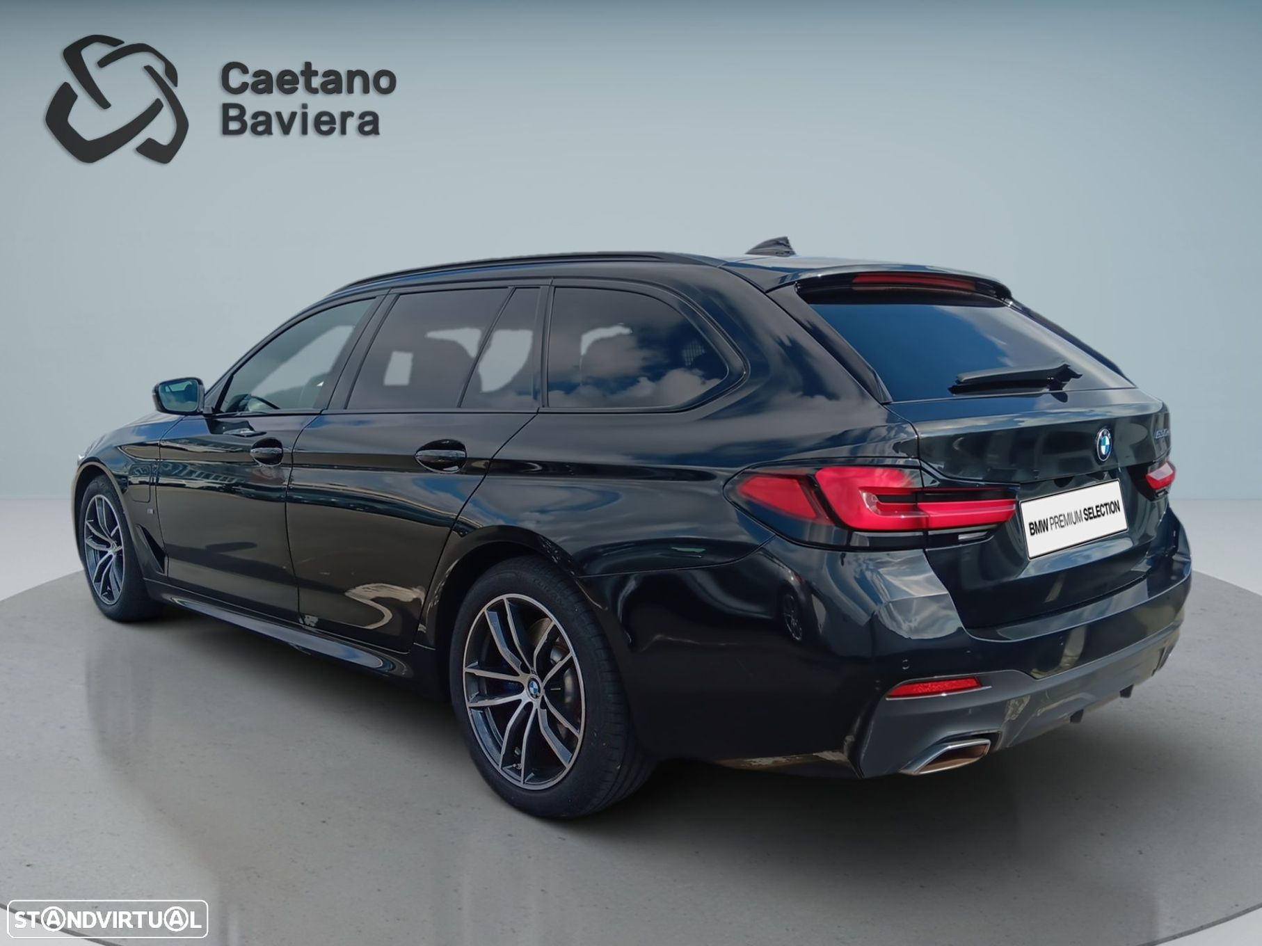 BMW 530 e Pack Desportivo M - 5