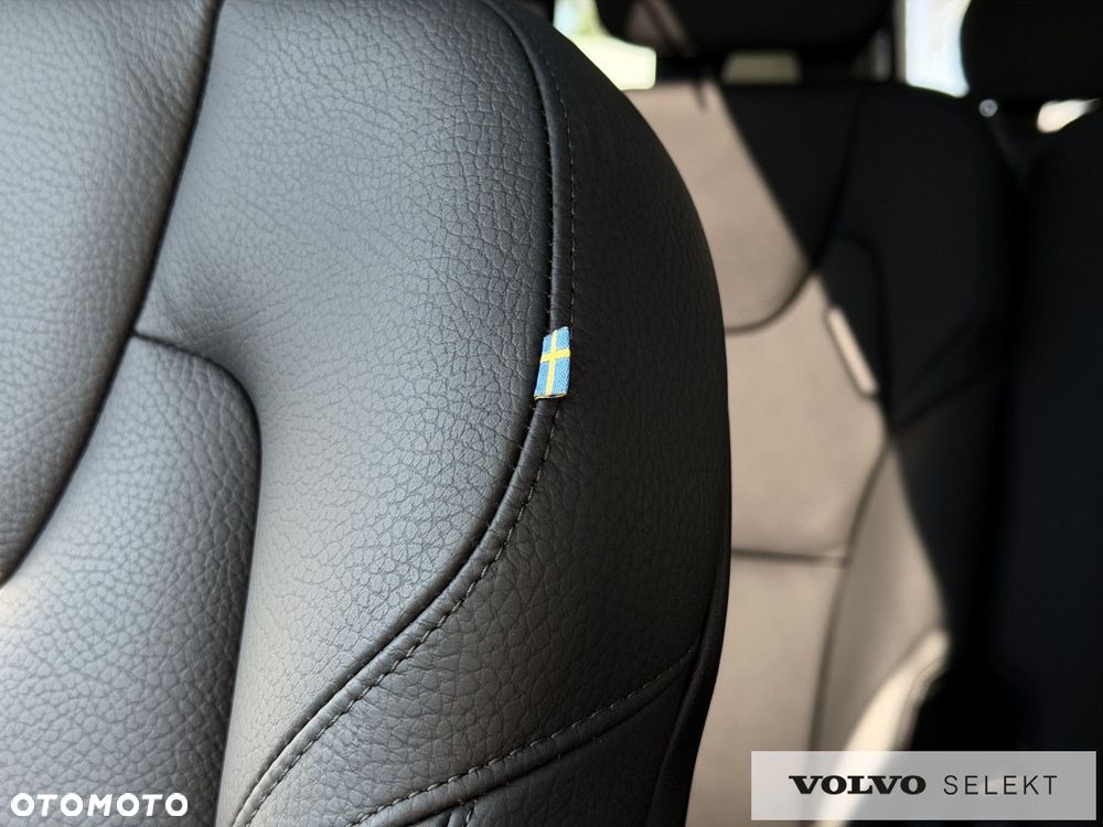 Volvo XC 90 - 36