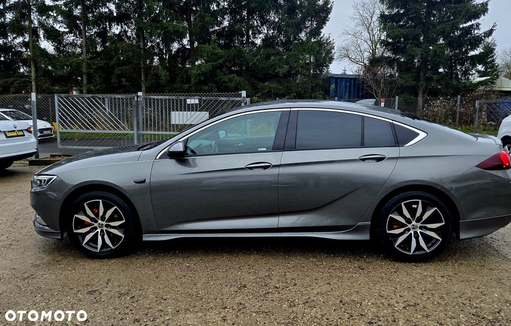 Opel Insignia 1.5 T Innovation S&S - 10